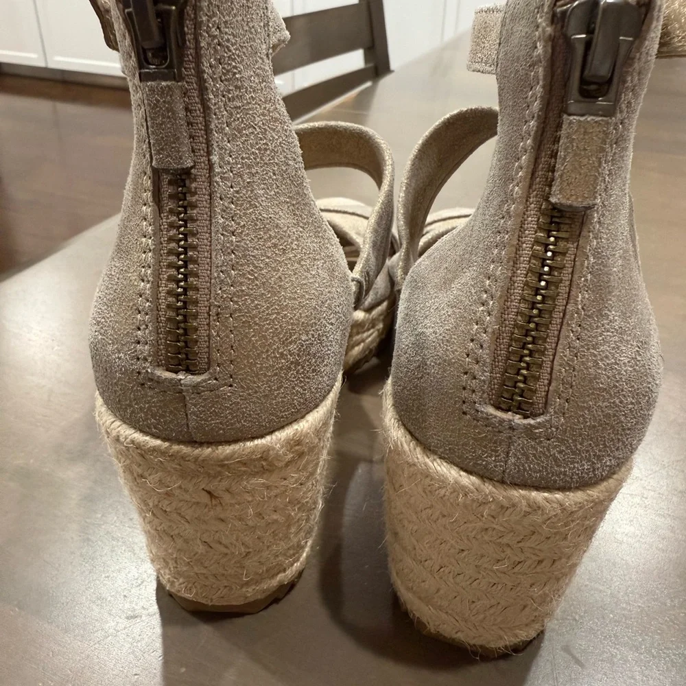 Eileen Fisher NEW Wisp Metalic Espadrille Wedge Sandals - Size 5